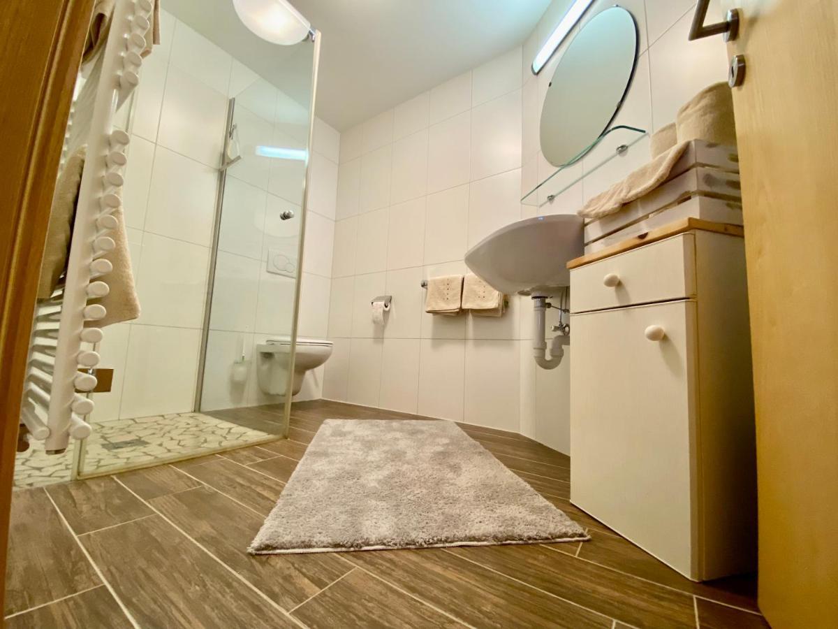 Oberhuben Apartment *